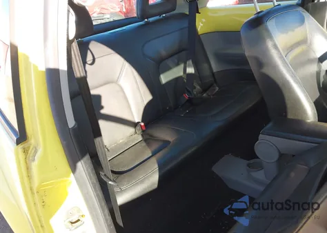 2000 Volkswagen New Beetle Glx из США, поврежденный, VIN 3VWDD21C4YM429464